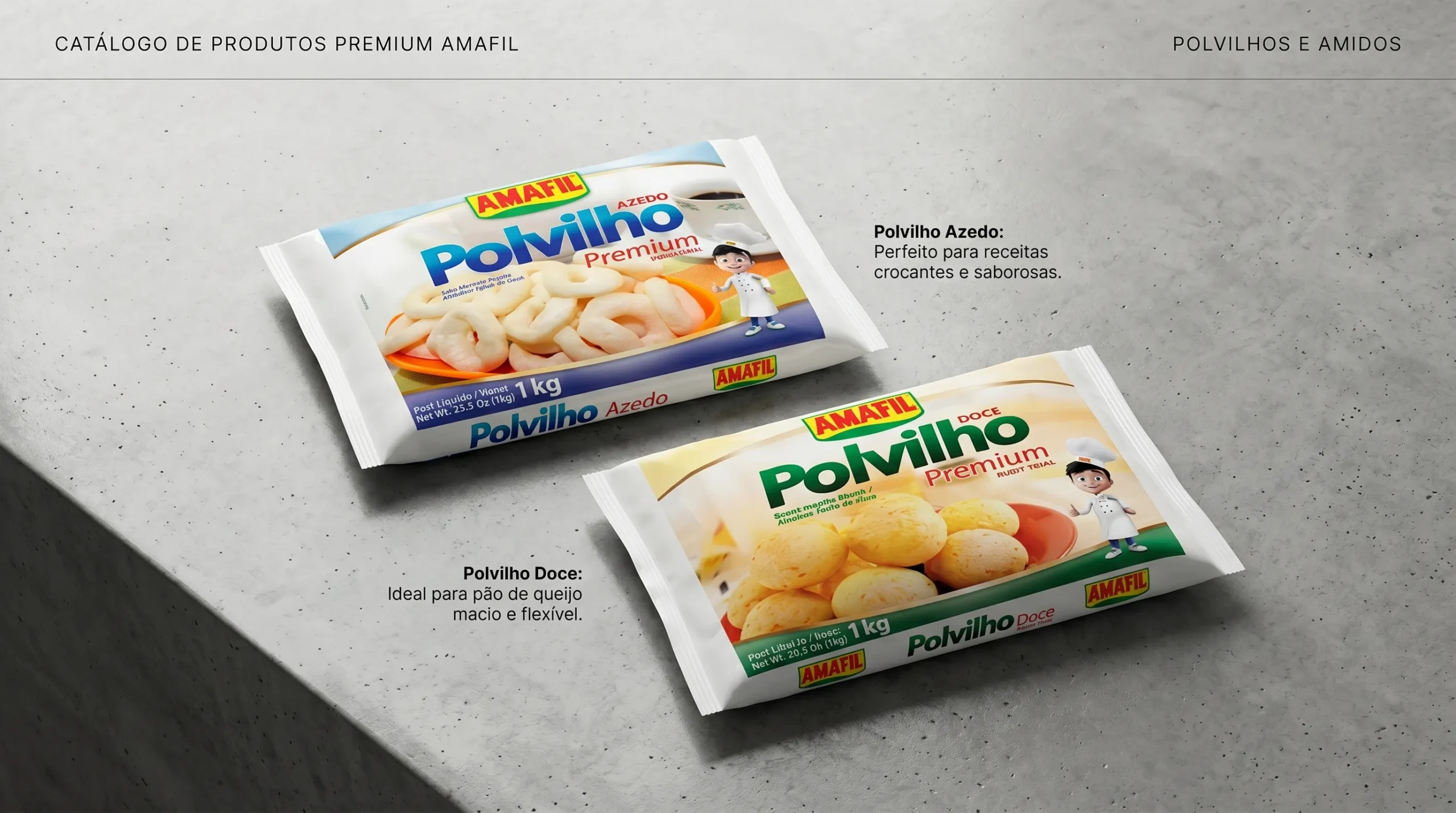 Pacotes de polvilho premium Amafil sobre a bancada clara da cozinha.